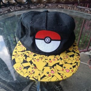 Pokémon Pikachu Pokéball Snapback Hat